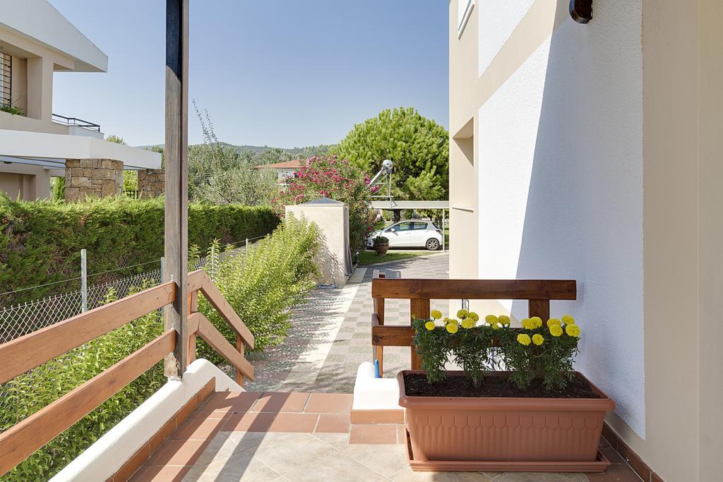 Villa Nefeli Akti Salonikiou B Ayios Nikolaos Bagian luar foto