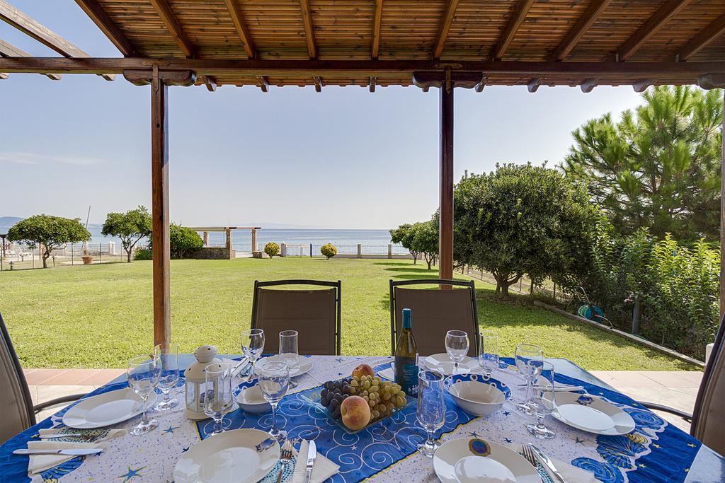 Villa Nefeli Akti Salonikiou B Ayios Nikolaos Bagian luar foto