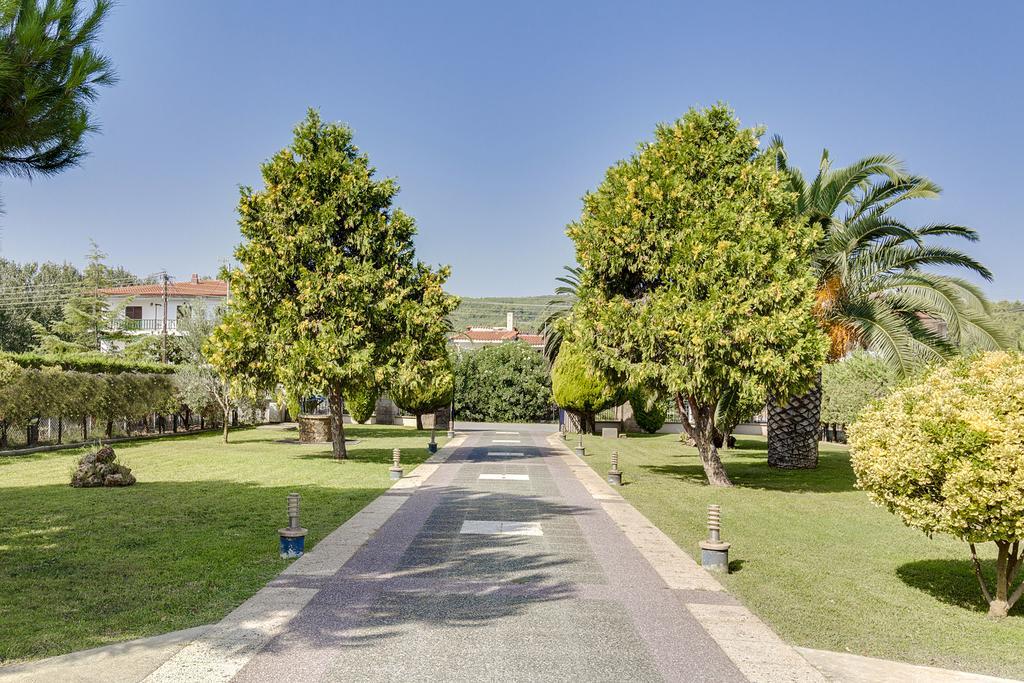 Villa Nefeli Akti Salonikiou B Ayios Nikolaos Bagian luar foto