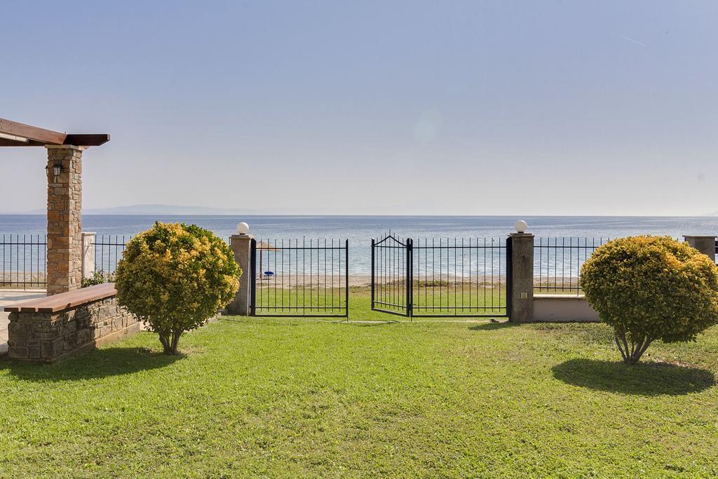 Villa Nefeli Akti Salonikiou B Ayios Nikolaos Bagian luar foto