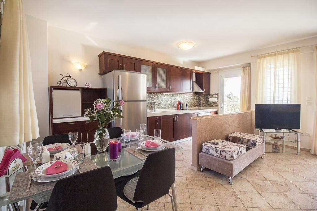 Villa Nefeli Akti Salonikiou B Ayios Nikolaos Bagian luar foto
