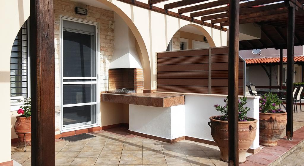 Villa Nefeli Akti Salonikiou B Ayios Nikolaos Bagian luar foto